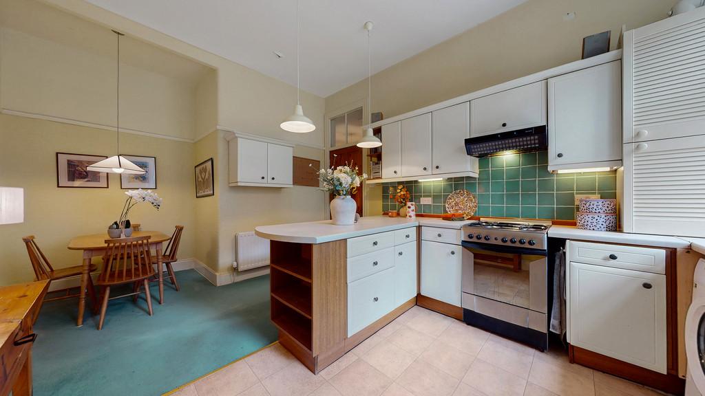 Apartment in Glasgow - More