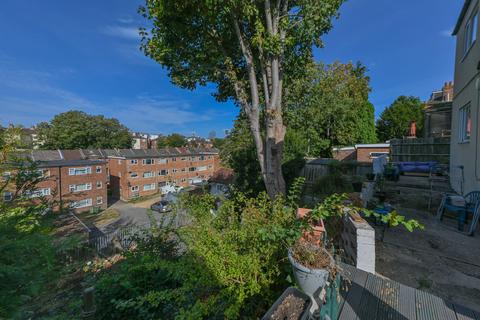 Studio for sale, Westridge Road, Southampton