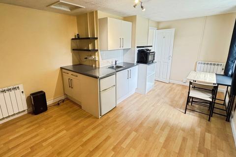 Studio to rent, 270 Frome Road, Trowbridge