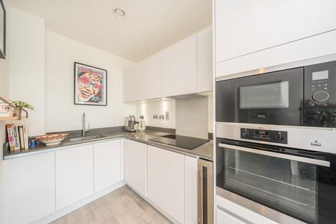 1 bedroom flat for sale, Stockwell Road, London SW9