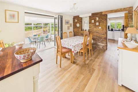 4 bedroom detached house for sale, Beavans Hill, Kilcot, Newent, Herefordshire, GL18