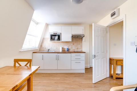 Studio to rent, 85 Elsham Road, London W14
