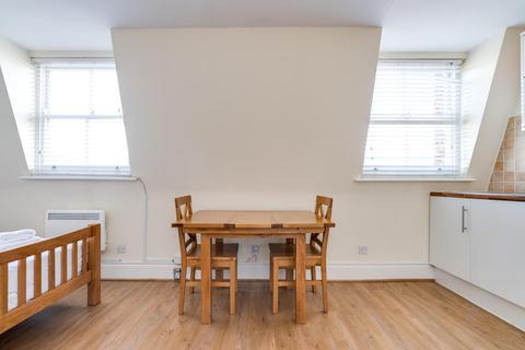 Studio to rent, 85 Elsham Road, London W14