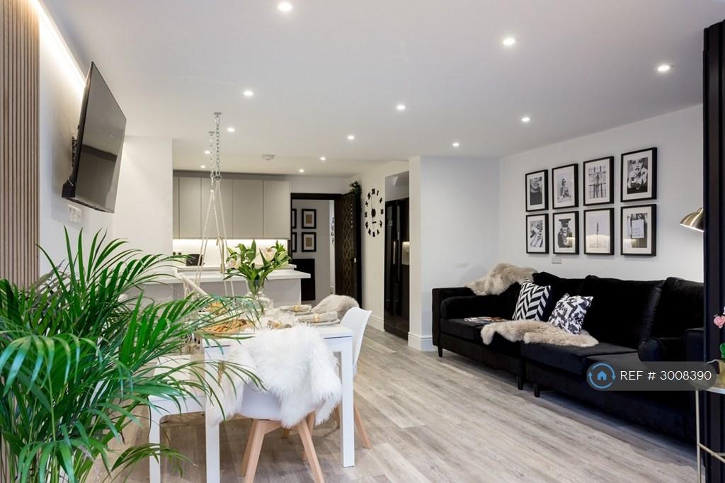 Park Grove, York, YO31