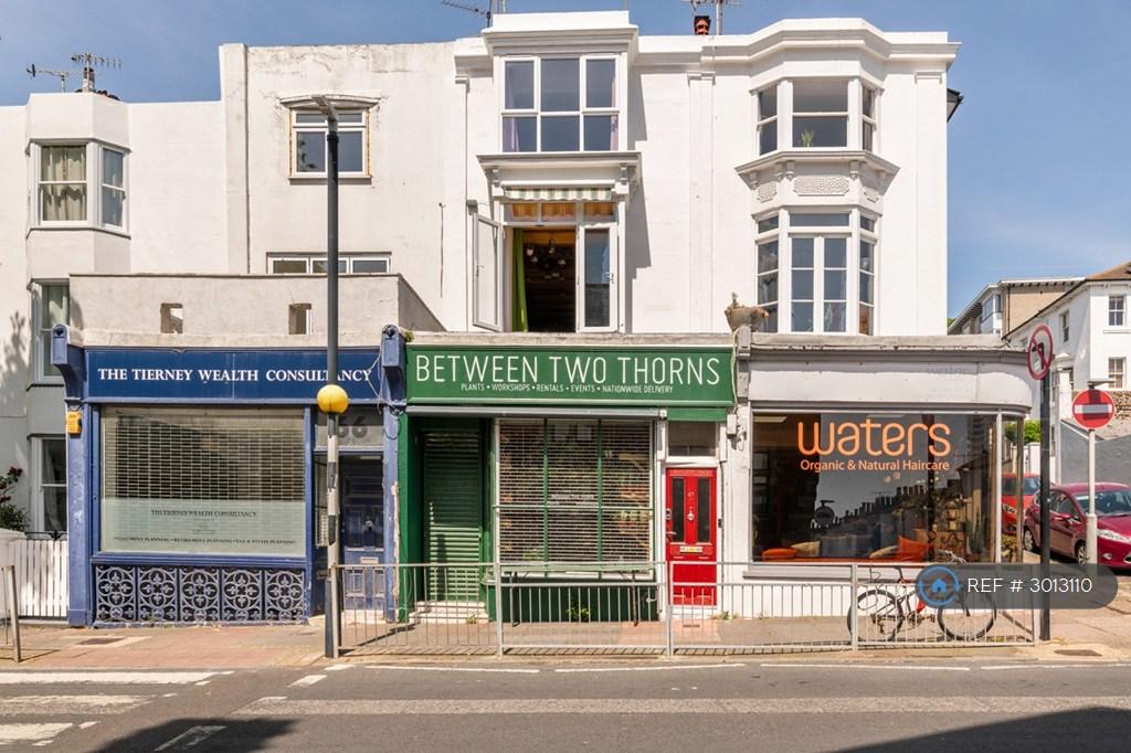Apartment in Brighton - View 4