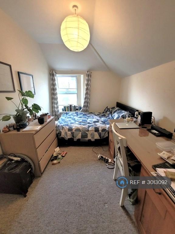 Apartment in Bristol - View 5