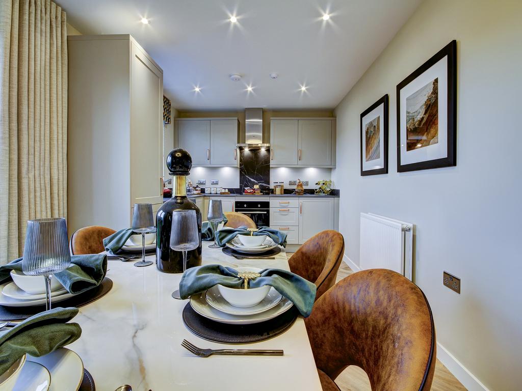 House in Dennyloanhead - More