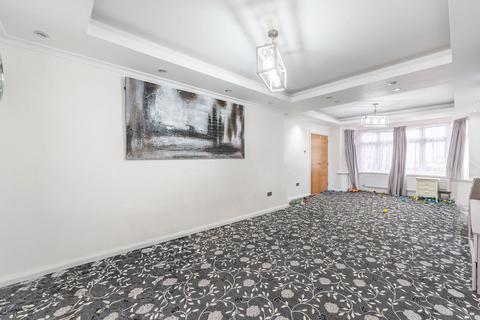 4 bedroom semi-detached house for sale, Glenwood Grove, Kingsbury, London, NW9