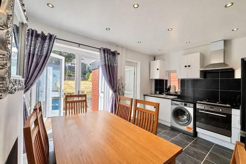 2 bedroom end of terrace house for sale, Aldridge Road, Great Barr, Birmingham B44 8NN