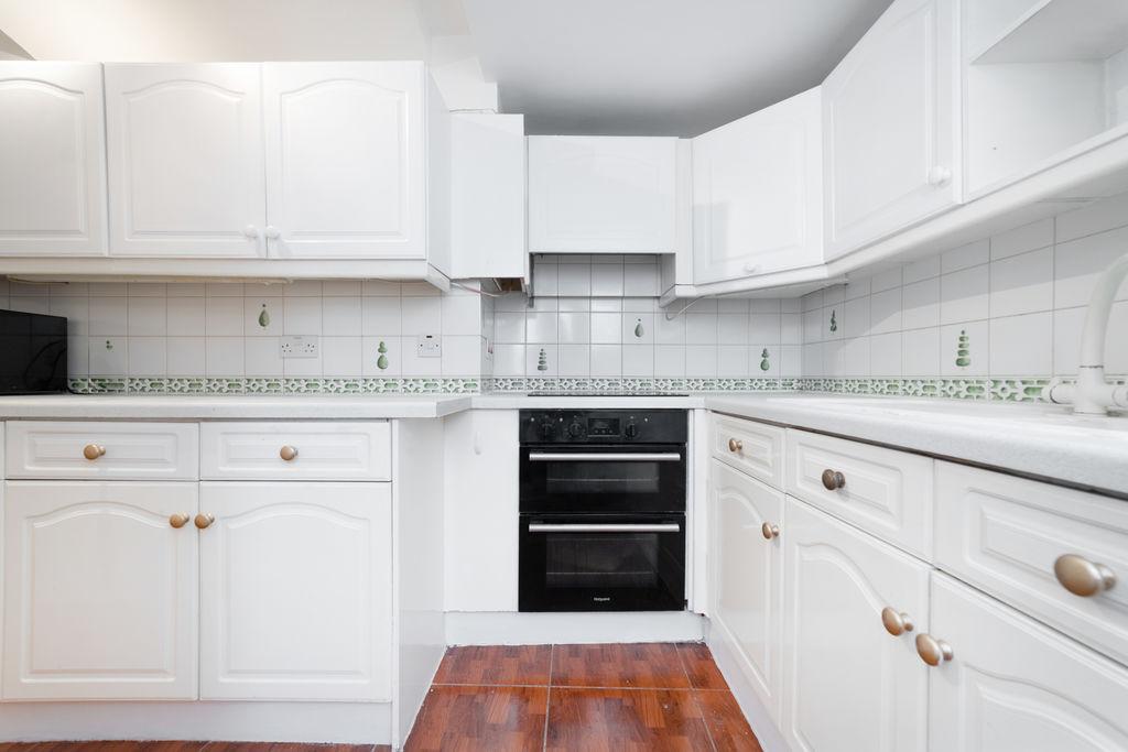Apartment in London - View 4