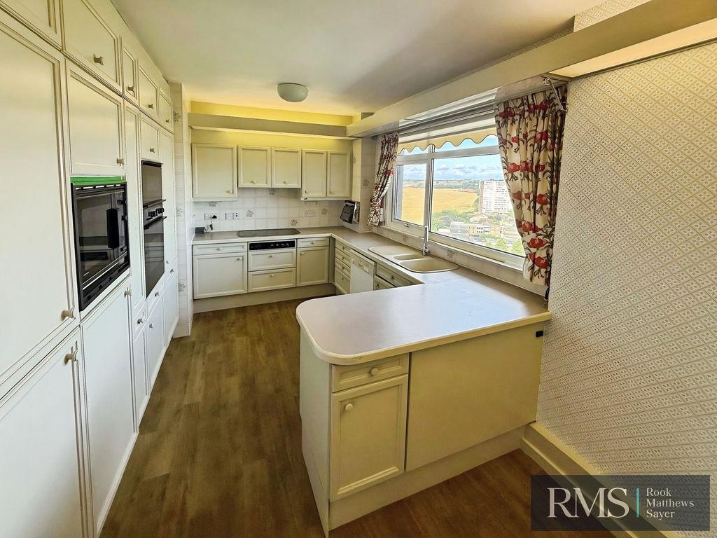 Apartment in Newcastle Upon Tyne - More