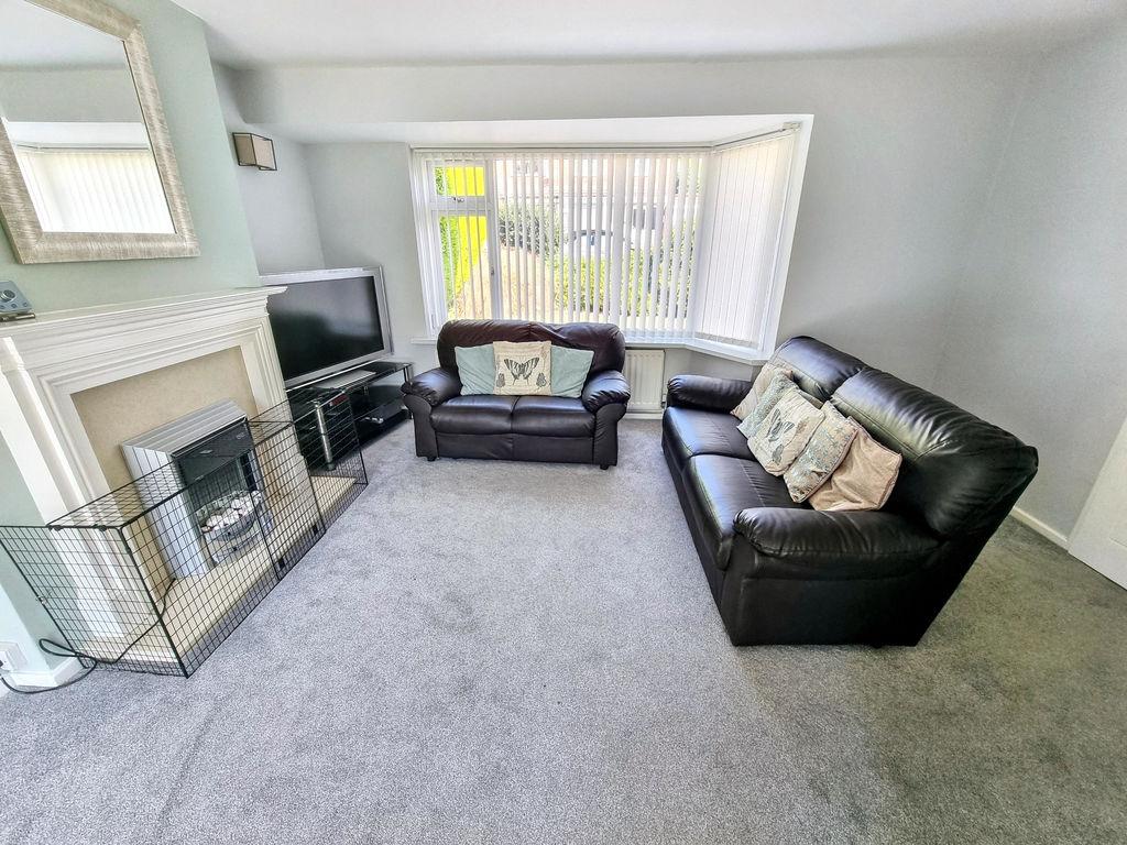 House in Newcastle Upon Tyne - View 2