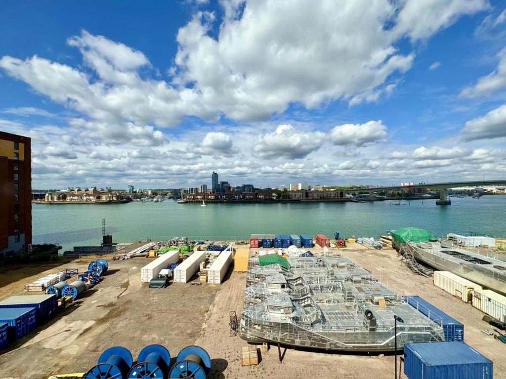 Apartment in Southampton - View 2