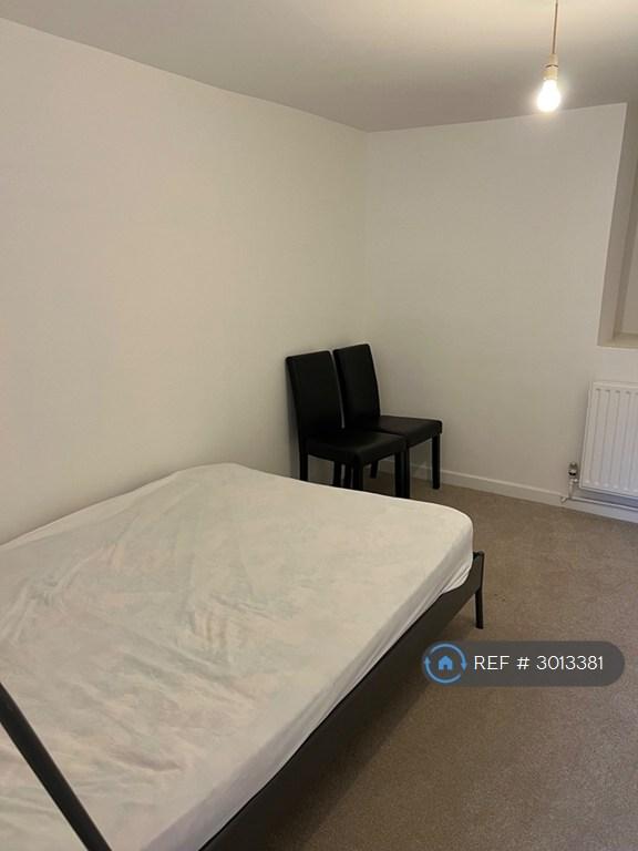 Apartment in Brighton - View 5