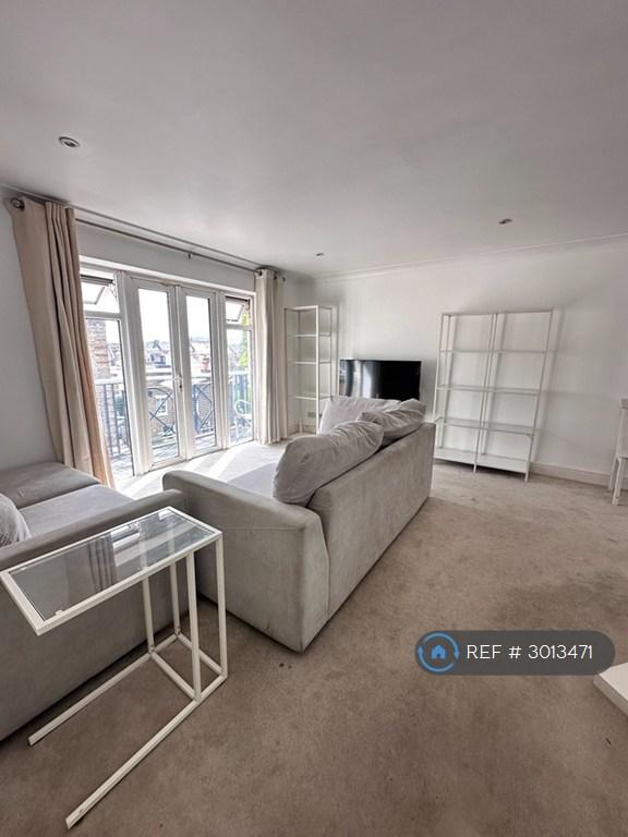 Apartment in London - View 2