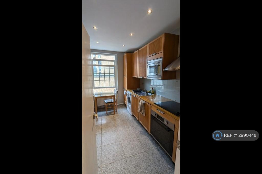 Apartment in London - View 5