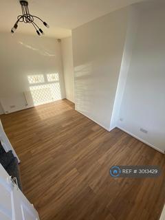 2 bedroom terraced house to rent, Beverley Road, Bolton, BL1