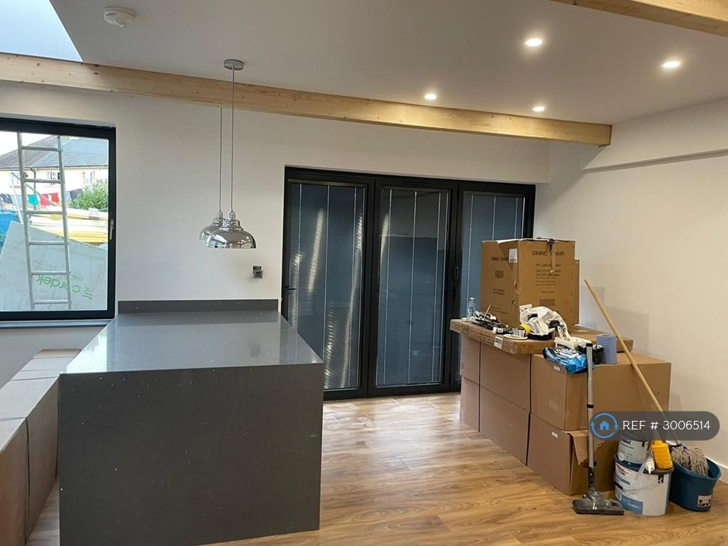 House in Dagenham - More