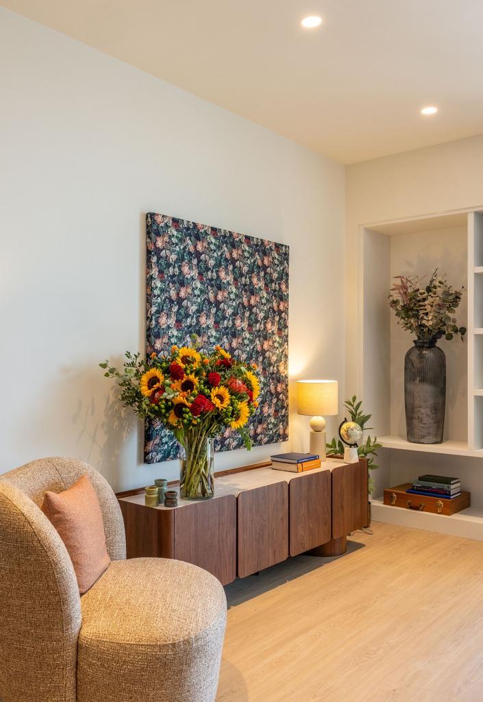 Apartment in London, Hale Village - More
