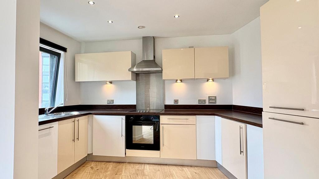 Apartment in Leeds - View 2