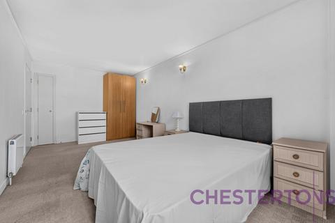 2 bedroom flat to rent, Maurer Court, Renaissance Walk, London, SE10