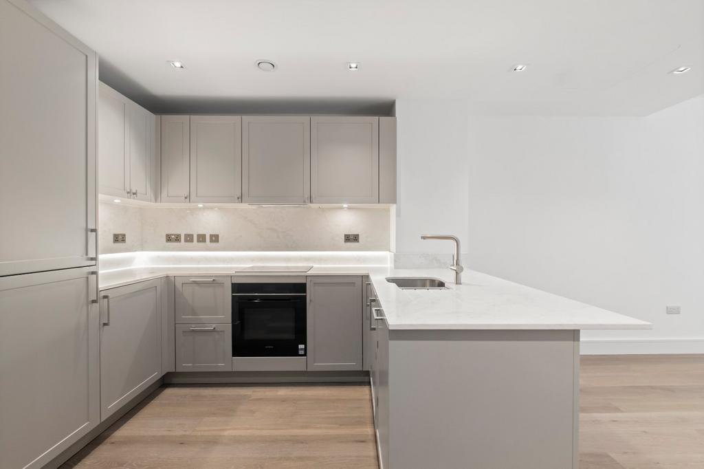 Apartment in London - View 3