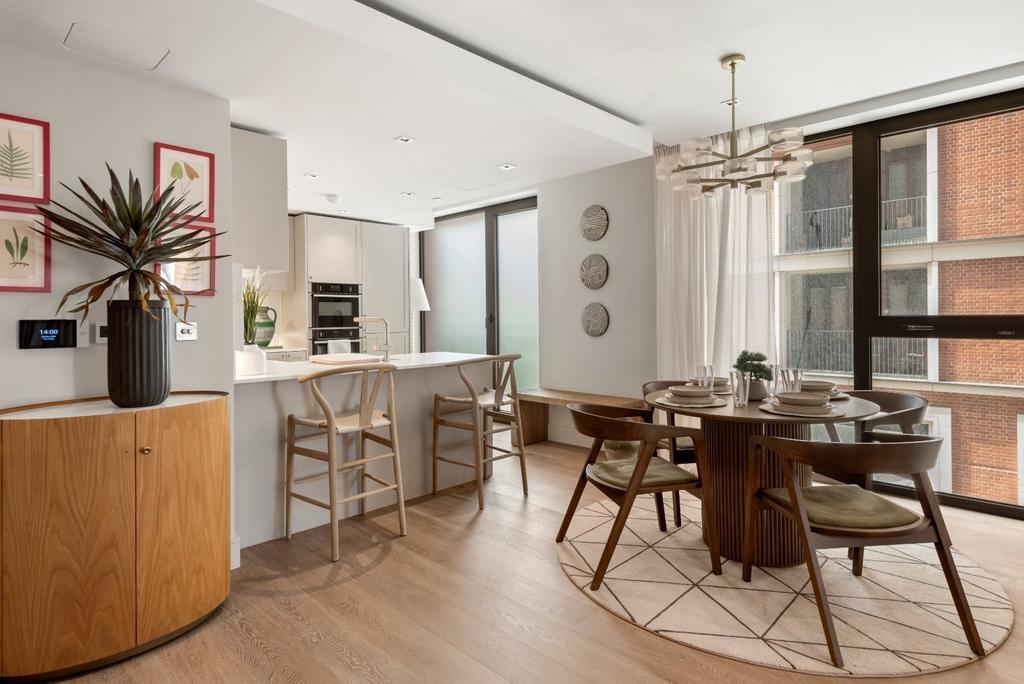 Apartment in London - View 2