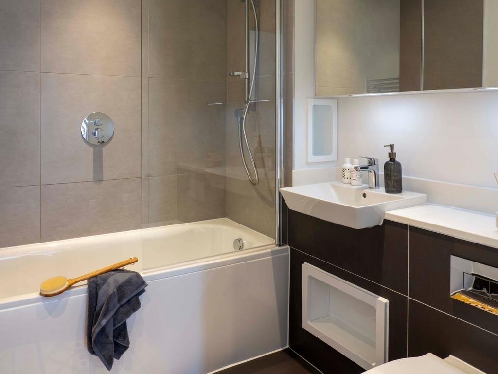 Apartment in London - View 4