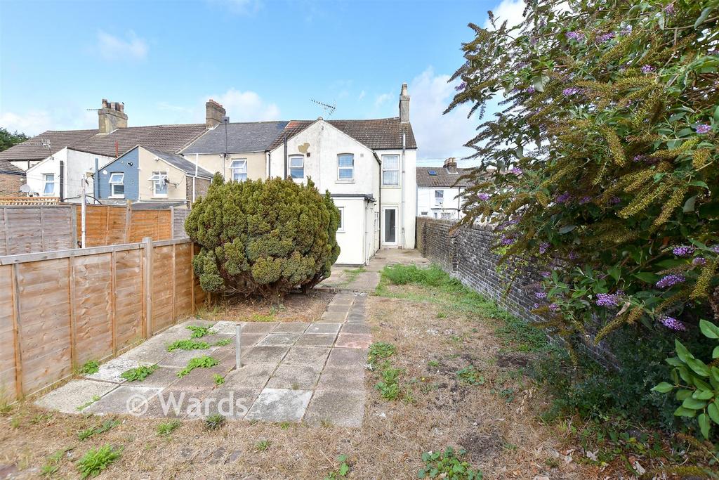 House in Dover - View 2