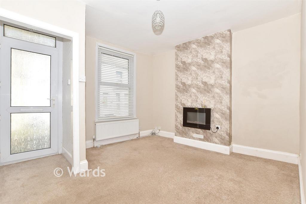 House in Dover - View 4