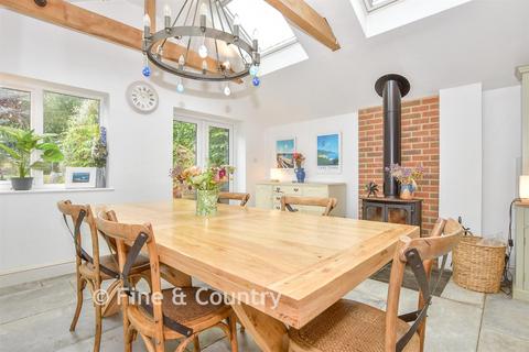 3 bedroom semi-detached house for sale, Vicarage Lane, Etchingham TN19