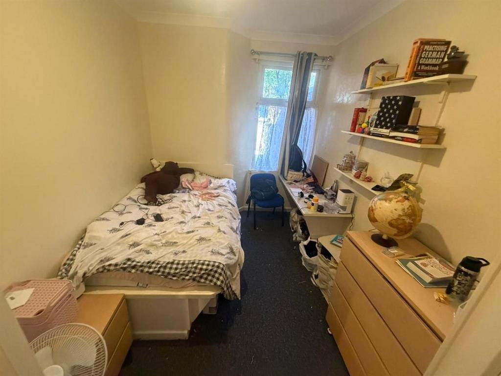 House in Manchester - View 4