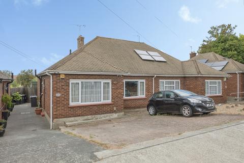 2 bedroom bungalow for sale, Ridgeway Avenue, GRAVESEND, Kent, DA12
