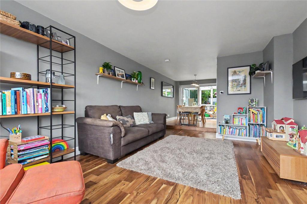 House in Leeds - View 2