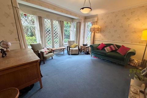 5 bedroom semi-detached house for sale, Nab Wood Drive, Nab Wood, Shipley, BD18