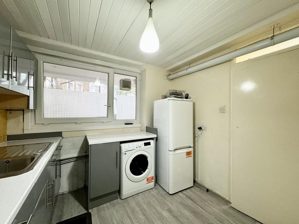 Apartment in London - View 2