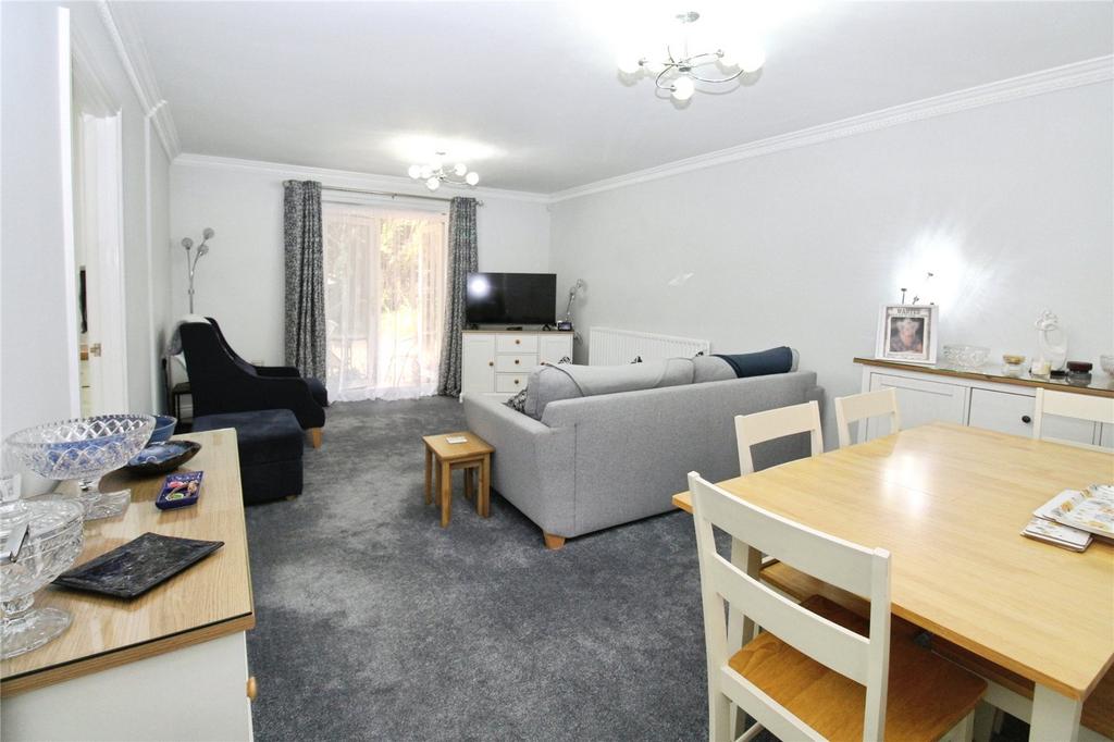 Apartment in Hampshire - View 2