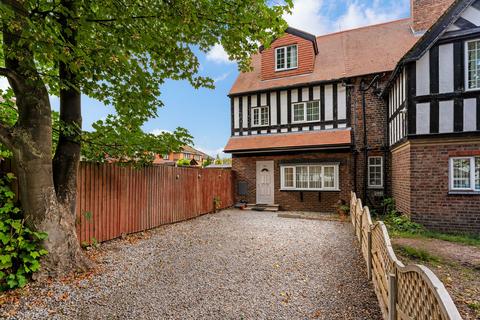 4 bedroom semi-detached house for sale, Greenhill Road, Liverpool L18