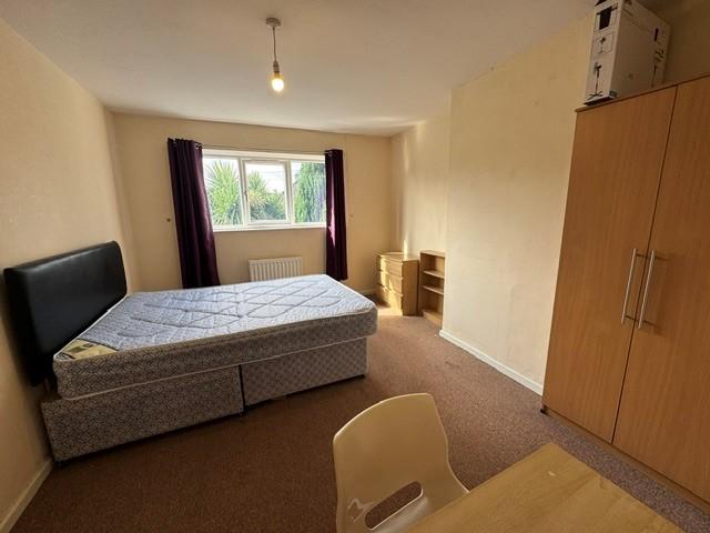 House in Bristol - More