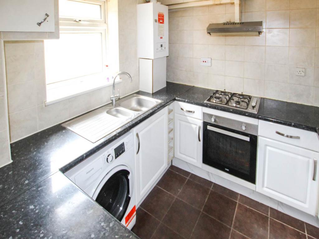Apartment in Middlesex - View 2