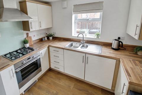 2 bedroom maisonette to rent, Verde Close, Eye PE6