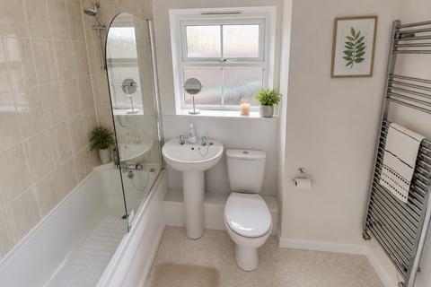 2 bedroom maisonette to rent, Verde Close, Eye PE6