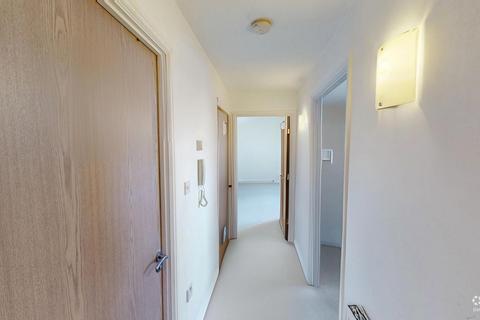 2 bedroom flat for sale, Axon PLace, Ilford, IG1
