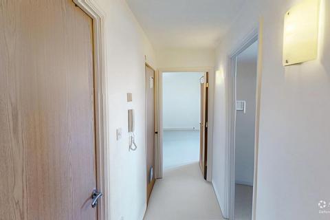 2 bedroom flat for sale, Axon PLace, Ilford, IG1