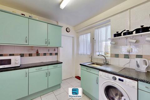 2 bedroom end of terrace house for sale, Ilchester Road, Dagenham, RM8