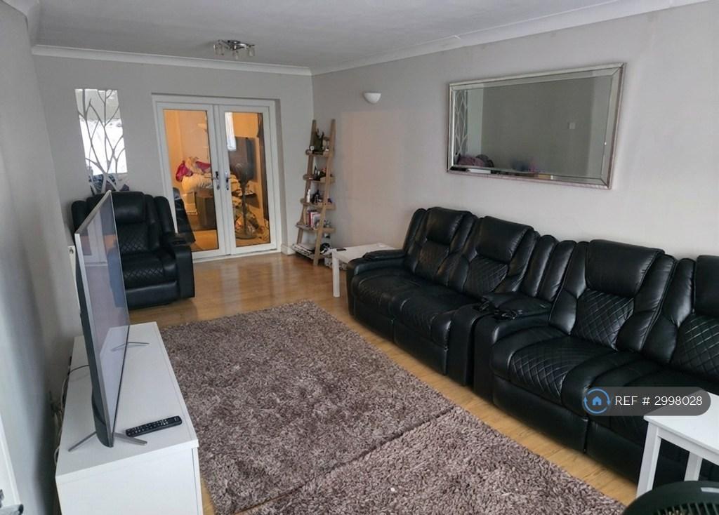 House in Hayes - View 2