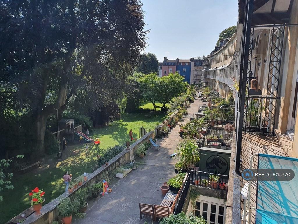 Cornwallis Cres, Bristol, BS8