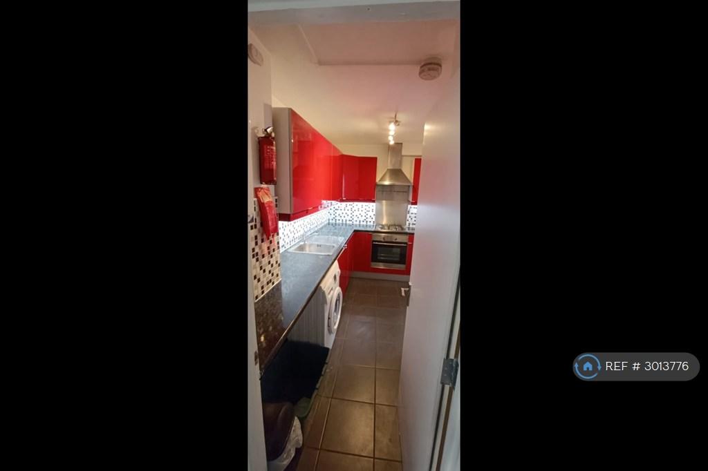 Apartment in London - View 2