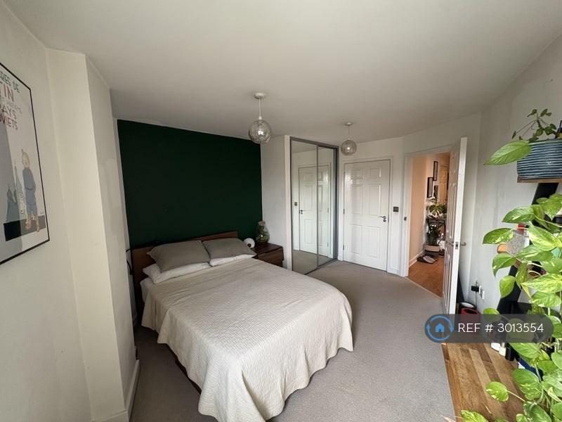 Apartment in London, Old Ford, Bow - View 4
