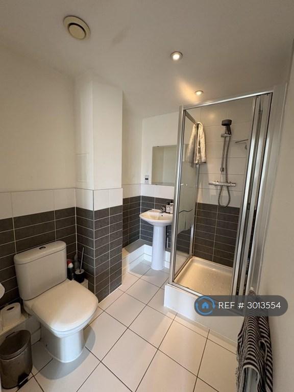 Apartment in London, Old Ford, Bow - View 5